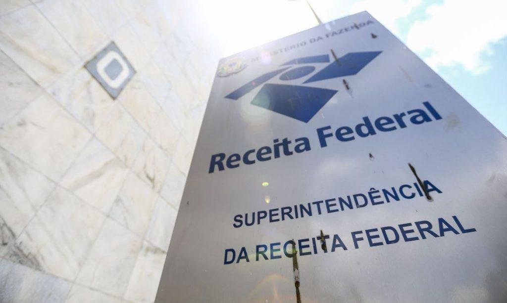 Caixa paga Bolsa Família com novo adicional de R$ 50 a NIS de final 5