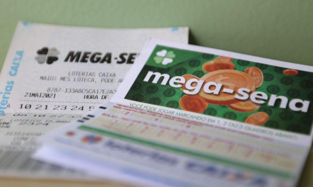 Dez apostas da Paraíba ganham na quina da Mega-Sena e faturam R$ 23 mil, cada ganhador Dez apostas da Paraíba ganham na quina da Mega-Sena e faturam R$ 23 mil, cada ganhador
