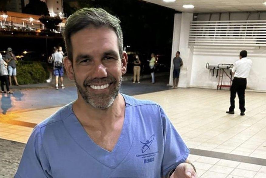 Delegada diz que clamor popular ajudou polícia a pedir prisão de médico filmado agredindo ex-esposa em João Pessoa