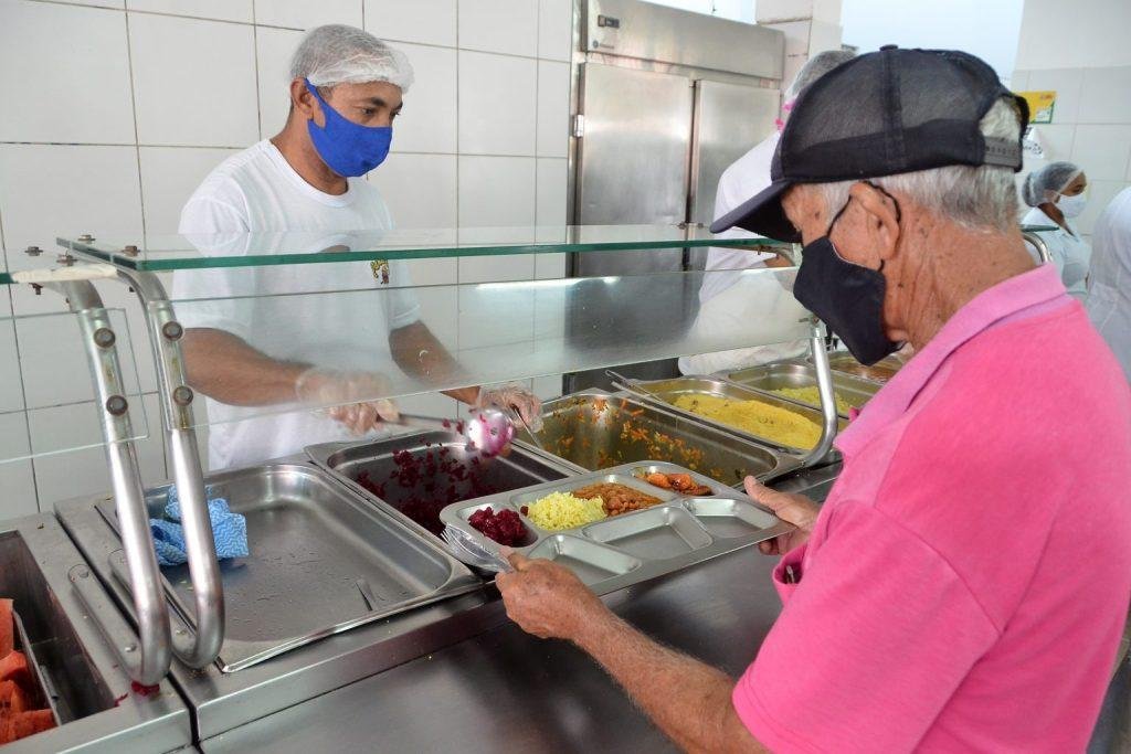 Restaurantes Populares e Cozinhas Comunitárias funcionam normalmente nesta quinta e sexta-feira