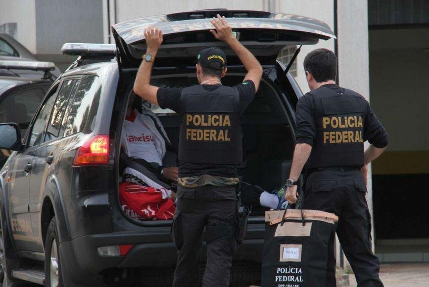 Polícia Federal prende auxiliar de serviços gerais com R$ 1.000 em cédulas falsas na Paraíba