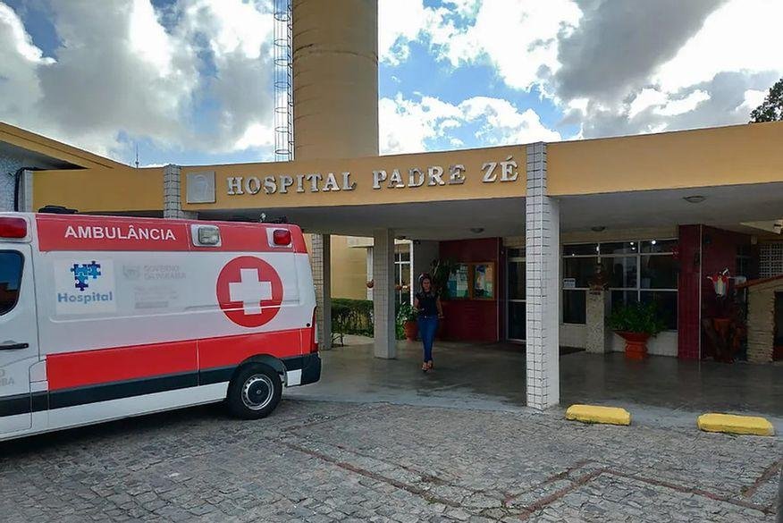 Hospital Padre Zé está com folha de salário dos médicos atrasada e tem rombo de R$ 3 milhões em dívidas, revela diretor-presidente