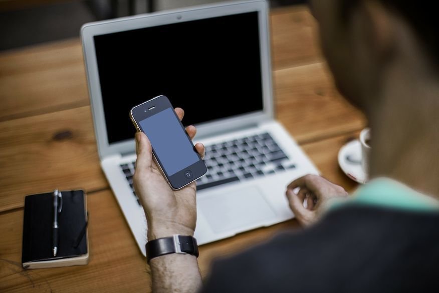 Viúvo ganha, na Justiça da Paraíba, direito de acessar contas, nas redes sociais, da esposa falecida Viúvo ganha, na Justiça da Paraíba, direito de acessar contas, nas redes sociais, da esposa falecida