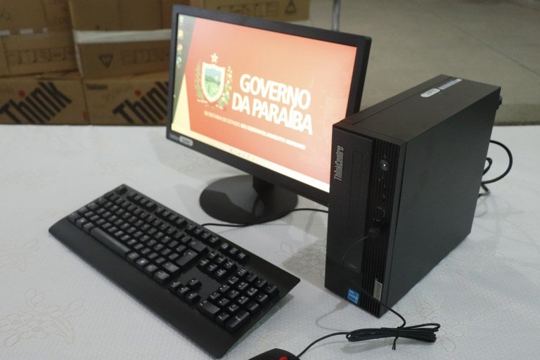 Governo entrega computadores aos CSUs e outras instituições para qualificar atendimento