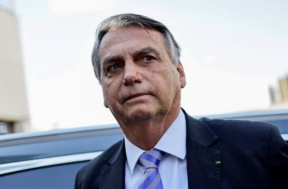 Polícia Federal indicia Bolsonaro por falsificação de certificado de vacina contra Covid