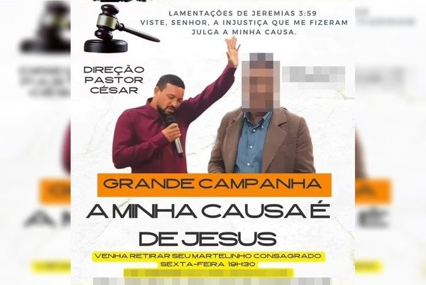 Pastor preso por estupro divulgava culto com “martelinho consagrado”