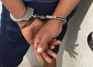 Homem que fugiu durante audiência de custódia e já foi preso 15 vezes por furto é recapturado, na PB