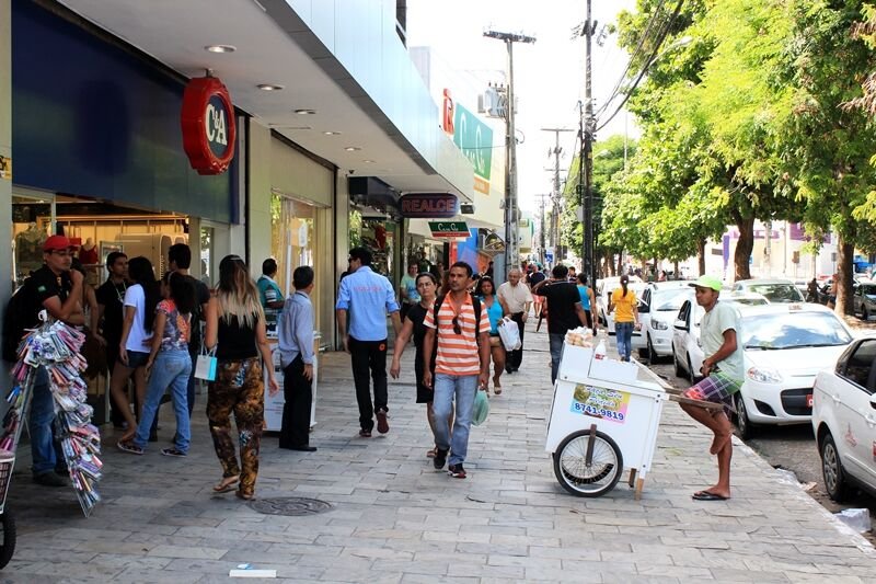 Dia do Comerciário altera funcionamento de serviços na Paraíba; comércio estará fechado na próxima segunda-feira