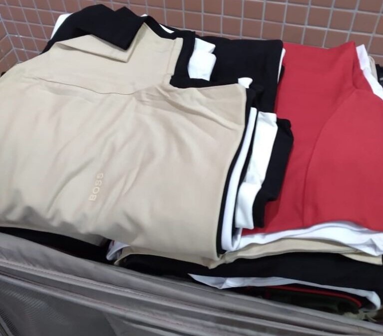 Homem é preso e malas de roupas falsificadas são apreendidas em aeroporto da Paraíba