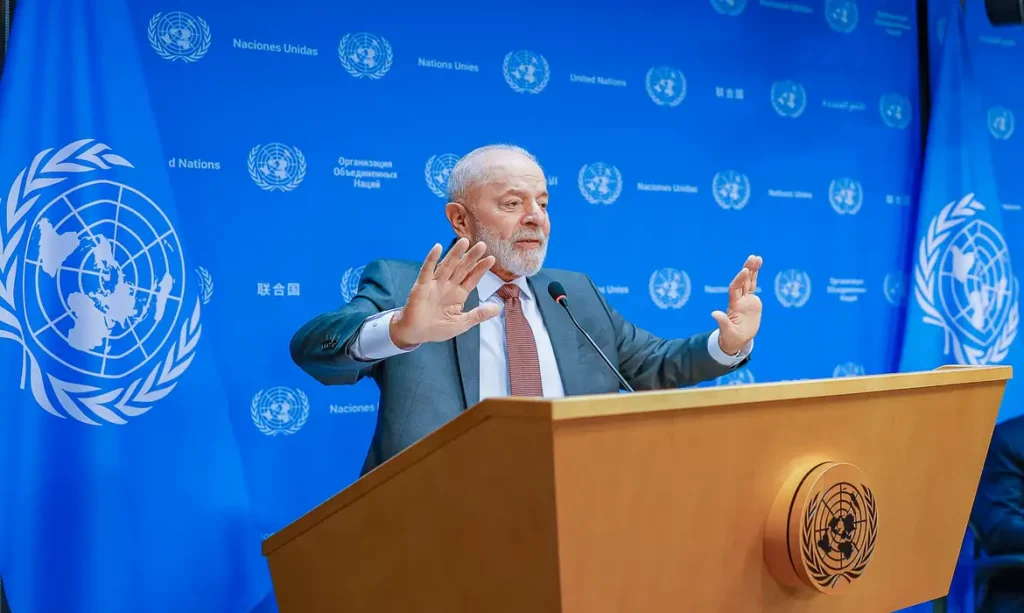 Lula condena conflito entre Israel e o Hezbollah no Líbano Lula condena conflito entre Israel e o Hezbollah no Líbano