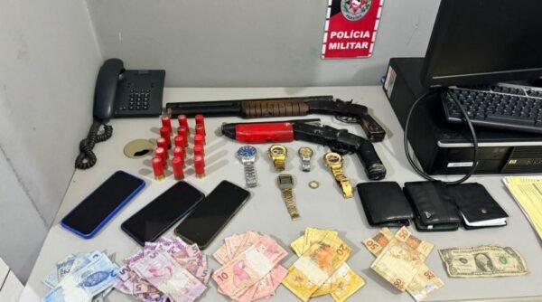 Polícia Militar prende suspeitos de sequestro relâmpago em Santa Rita; vítima é salva Polícia Militar prende suspeitos de sequestro relâmpago em Santa Rita; vítima é salva