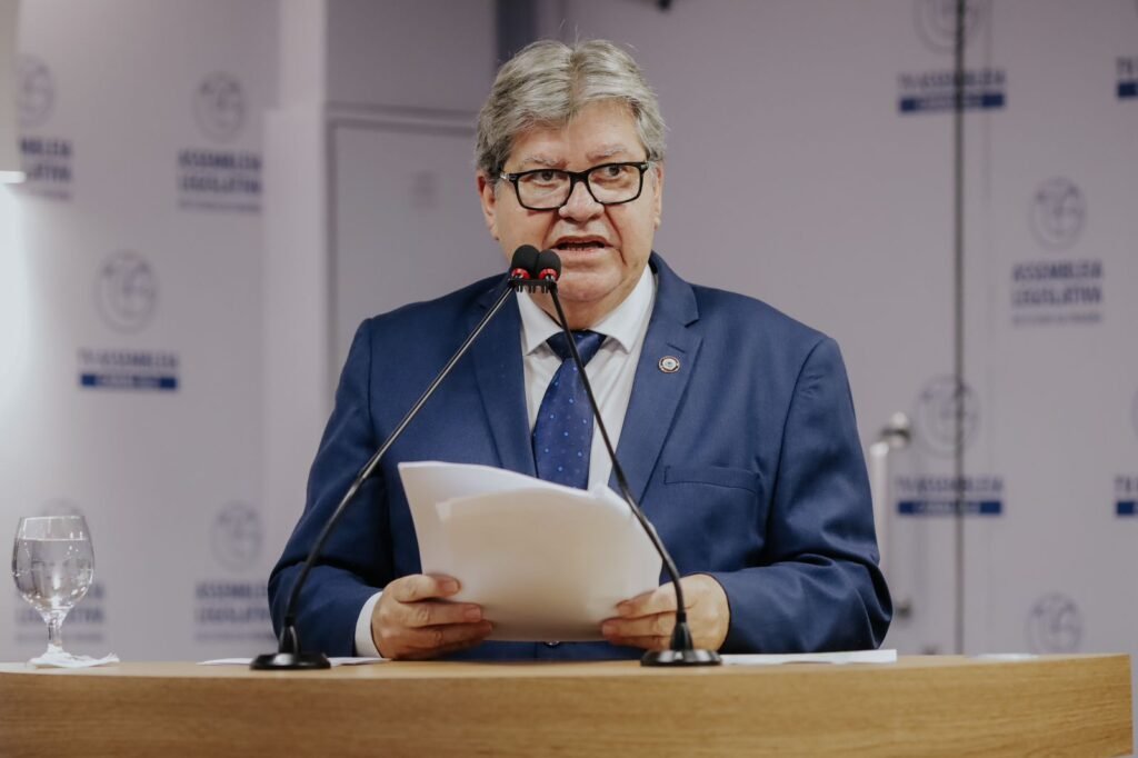 João Azevêdo anuncia que “Ponte do Futuro” estará pronta em 2026