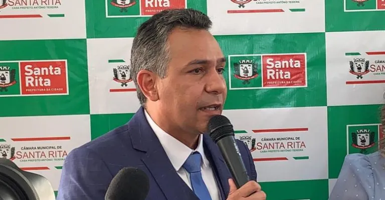 Condenado por irregularidades em publicidade, Emerson Panta enfrenta julgamento por superfaturamento em contratos de lixo Condenado por irregularidades em publicidade, Emerson Panta enfrenta julgamento por superfaturamento em contratos de lixo