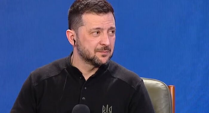 Zelensky afirma que renunciaria à presidência pela “paz” na Ucrânia