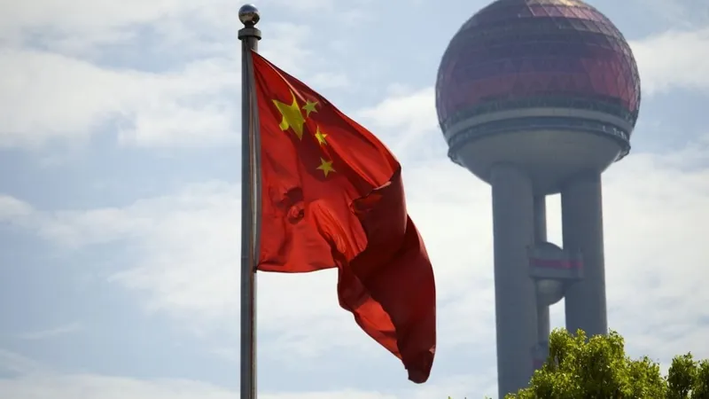 China anuncia tarifas de 34% a importações dos EUA, em retaliação a Trump