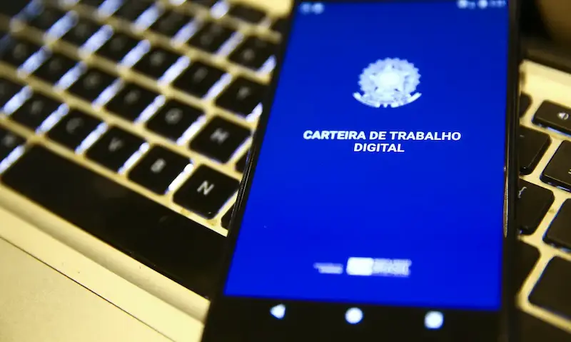 Paraíba inicia semana ofertando 700 vagas de emprego em 12 cidades