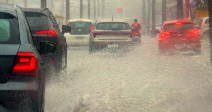 Inmet renova alerta de chuvas intensas para 37 cidades da Paraíba até segunda (23)