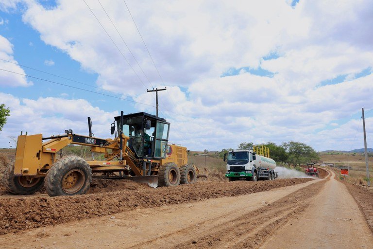 Governo da Paraíba autoriza novas desapropriações para obras em seis rodovias estaduais Governo da Paraíba autoriza novas desapropriações para obras em seis rodovias estaduais