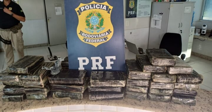 PRF apreende 45 kg de cocaína em Lagoa Seca, no Agreste paraibano
