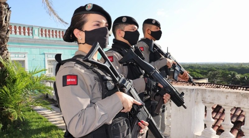 ALPB aprova reestruturação da Polícia Militar da Paraíba e altera critérios de carreira ALPB aprova reestruturação da Polícia Militar da Paraíba e altera critérios de carreira
