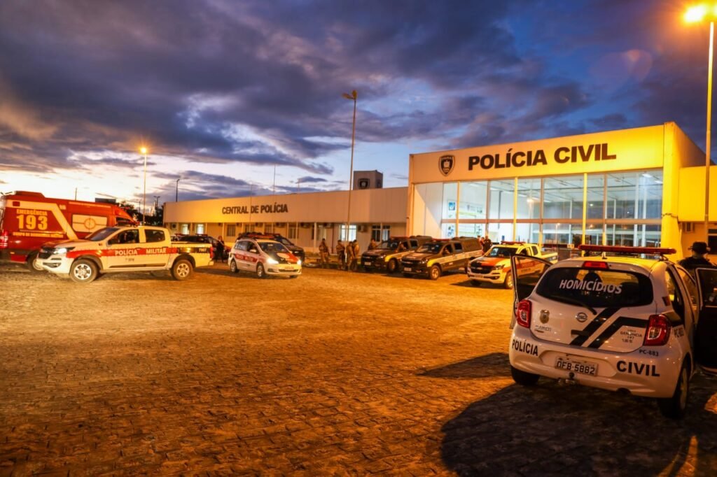Advogada é presa em João Pessoa suspeita de aplicar golpes em clientes Advogada é presa em João Pessoa suspeita de aplicar golpes em clientes