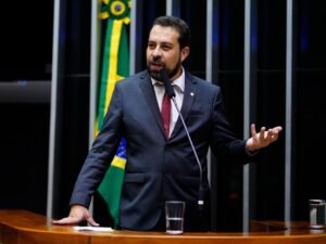 Ministro da Secretaria-Geral da Presidência cumpre agenda em João Pessoa com governador e prefeito