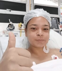 Jovem Atacada por Tubarão em Pernambuco Relata Recuperação