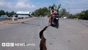 Terremoto de magnitude 7,7 mata ao menos 47 pessoas na Indonésia