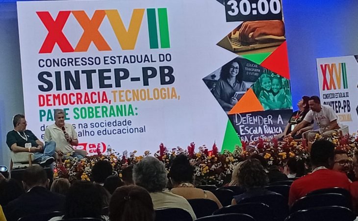 Debate sobre conjuntura política e econômica marca a programação do segundo dia do Congresso Estadual